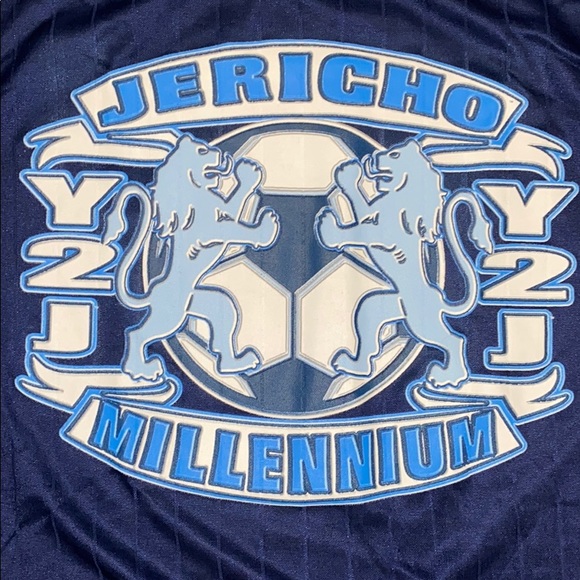 WWF Shirt - Picture 2 of 5